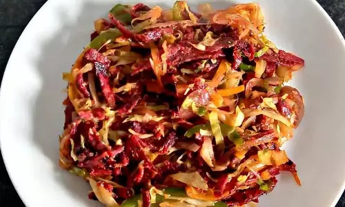 Recipe: रात की बची हुई रोटी से बनाएं ये स्वादिष्ट डिश Recipe: रात की बची हुई रोटी से बनाएं ये स्वादिष्ट डिश
