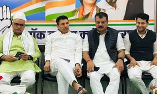 कांग्रेस किसानों के सम्मान की लड़ाई लड़ रही है : जीतू पटवारी कांग्रेस किसानों के सम्मान की लड़ाई लड़ रही है : जीतू पटवारी