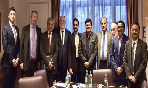भारत हीरा उद्योग में छोटे और मध्यम उद्यमों के हितों की रक्षा करेगा: Piyush Goyal भारत हीरा उद्योग में छोटे और मध्यम उद्यमों के हितों की रक्षा करेगा: Piyush Goyal
