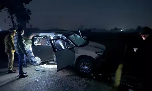 एक लाख के इनामी अरशद समेत चार बदमाशों को किया ढेर, गोली लगने से इंस्पेक्टर घायल