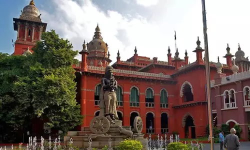 Tamil Nadu: केंद्र को विदेशी कैदियों से निपटने के लिए नियम बनाने चाहिए Tamil Nadu: केंद्र को विदेशी कैदियों से निपटने के लिए नियम बनाने चाहिए