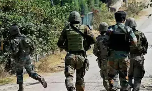 Odisha-छत्तीसगढ़ सीमा पर सुरक्षा बलों के साथ मुठभेड़ में 12 माओवादी मारे गए