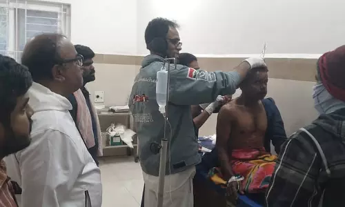 Ramnagar : दूध लेने गौशाला गए किसान पर भालू ने किया हमला Ramnagar : दूध लेने गौशाला गए किसान पर भालू ने किया हमला