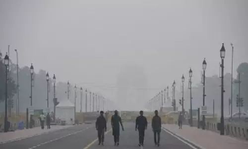 दिल्ली में खराब श्रेणी में एक्यूआई, बादल छाए रहने का पूर्वानुमान दिल्ली में खराब श्रेणी में एक्यूआई, बादल छाए रहने का पूर्वानुमान