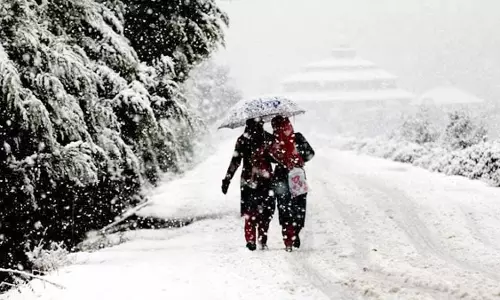 Uttarakhand में IMD ने इन जिलों के लिए जारी की बारिश और बर्फबारी की चेतावनी