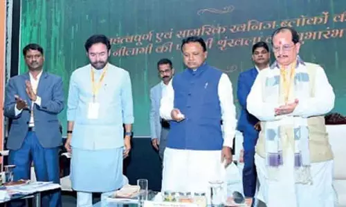 GK Reddy ने राज्यों से सभी नीलाम खदानों का समय पर संचालन सुनिश्चित करने को कहा GK Reddy ने राज्यों से सभी नीलाम खदानों का समय पर संचालन सुनिश्चित करने को कहा