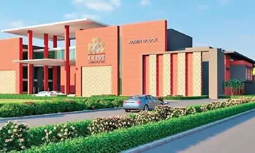 IIM-S का छह दिवसीय CEO इमर्शन कार्यक्रम समाप्त