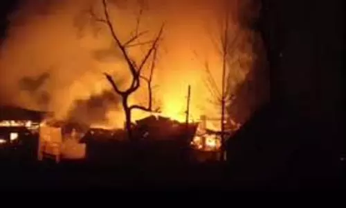 Jammu-Kashmir:  भीषण आग से दो मंजिला  मकान पूरी तरह नष्ट