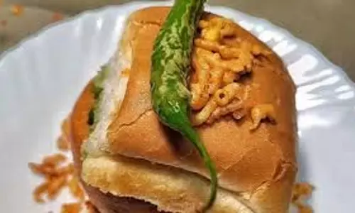 Today’s Recipe : इस बार घर पर बनाएं स्वादिष्ट दाबेली Today’s Recipe : इस बार घर पर बनाएं स्वादिष्ट दाबेली