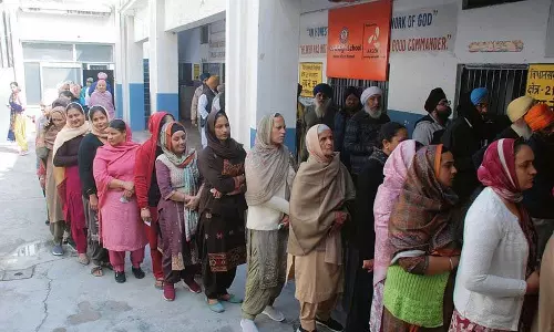 HSGMC पर नियंत्रण के लिए सिख समूहों और निर्दलीयों के बीच तीव्र पैरवी HSGMC पर नियंत्रण के लिए सिख समूहों और निर्दलीयों के बीच तीव्र पैरवी