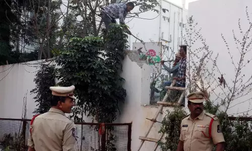 GHMC अधिकारियों ने पार्क को अतिक्रमणकारियों से बचाने के लिए कदम उठाया