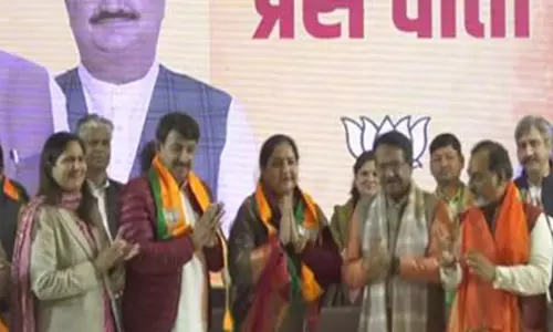 दिल्ली चुनाव: विधानसभा चुनाव से पहले आप के चार नेता BJP में शामिल