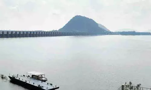 Krishna River बोर्ड की महत्वपूर्ण बैठक एक घंटे में शुरू होगी Krishna River बोर्ड की महत्वपूर्ण बैठक एक घंटे में शुरू होगी