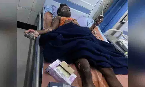 हैदराबाद के IDA बोलारम में रिएक्टर विस्फोट में सात लोग घायल हैदराबाद के IDA बोलारम में रिएक्टर विस्फोट में सात लोग घायल