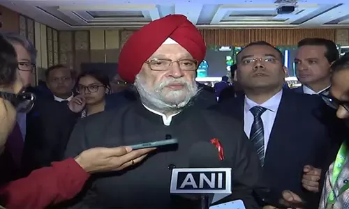 India अगले महीने 20% मिश्रण लक्ष्य हासिल कर लेगा- केंद्रीय पेट्रोलियम मंत्री India अगले महीने 20% मिश्रण लक्ष्य हासिल कर लेगा- केंद्रीय पेट्रोलियम मंत्री