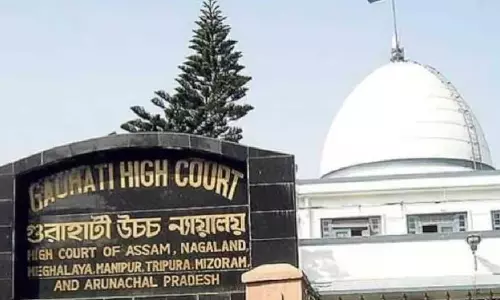 गुवाहाटी उच्च न्यायालय ने एनएच 715 के विस्तार पर केंद्र और NHAI से स्पष्टीकरण मांगा गुवाहाटी उच्च न्यायालय ने एनएच 715 के विस्तार पर केंद्र और NHAI से स्पष्टीकरण मांगा