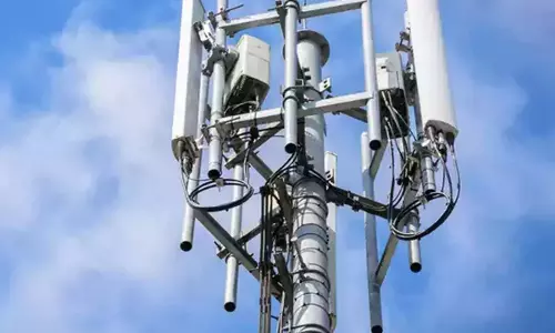 Indus Towers शेयर की कीमत में -3.58% कम Indus Towers शेयर की कीमत में -3.58% कम