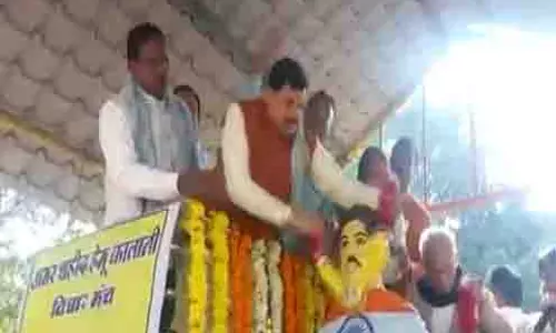 CM यादव ने स्वतंत्रता सेनानी हेमू कालाणी की पुण्यतिथि पर दी श्रद्धांजलि CM यादव ने स्वतंत्रता सेनानी हेमू कालाणी की पुण्यतिथि पर दी श्रद्धांजलि