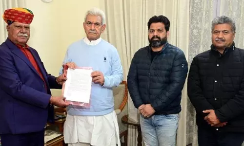 सुखनंदन ने एलजी से मुलाकात कर जम्मू में BPEd कॉलेज की मांग की