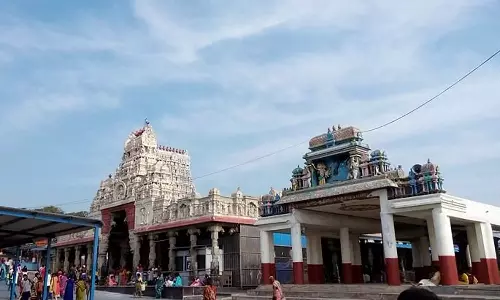 टीएन एचआरएंडसीई तिरुचेंदूर से तीसरा अरुपदाई वीडू टूर शुरू करेगा टीएन एचआरएंडसीई तिरुचेंदूर से तीसरा अरुपदाई वीडू टूर शुरू करेगा