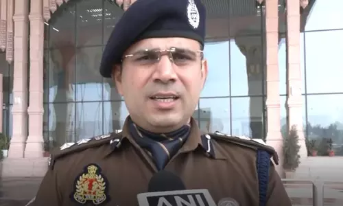 अयोध्या को 5 जोन, 12 सेक्टरों में बांटा गया: महाकुंभ के दौरान श्रद्धालुओं के लिए व्यवस्था पर UP पुलिस अयोध्या को 5 जोन, 12 सेक्टरों में बांटा गया: महाकुंभ के दौरान श्रद्धालुओं के लिए व्यवस्था पर UP पुलिस