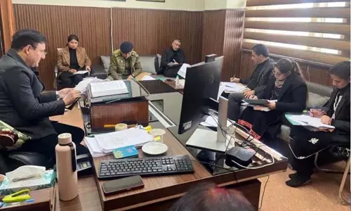 अध्यक्ष DLSA सांबा ने अंडर-ट्रायल समीक्षा समिति की बैठक की अध्यक्षता की अध्यक्ष DLSA सांबा ने अंडर-ट्रायल समीक्षा समिति की बैठक की अध्यक्षता की