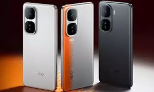 iQOO Neo 10R के स्पेसिफिकेशंस, कीमत ,जाने इसकी खूबियां iQOO Neo 10R के स्पेसिफिकेशंस, कीमत ,जाने इसकी खूबियां