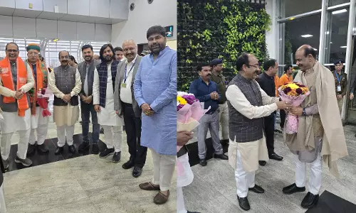 रायपुर पहुंचे केंद्रीय मंत्री मेघवाल, शिवराज सिंह चौहान और लोकसभा अध्यक्ष ओम बिरला
