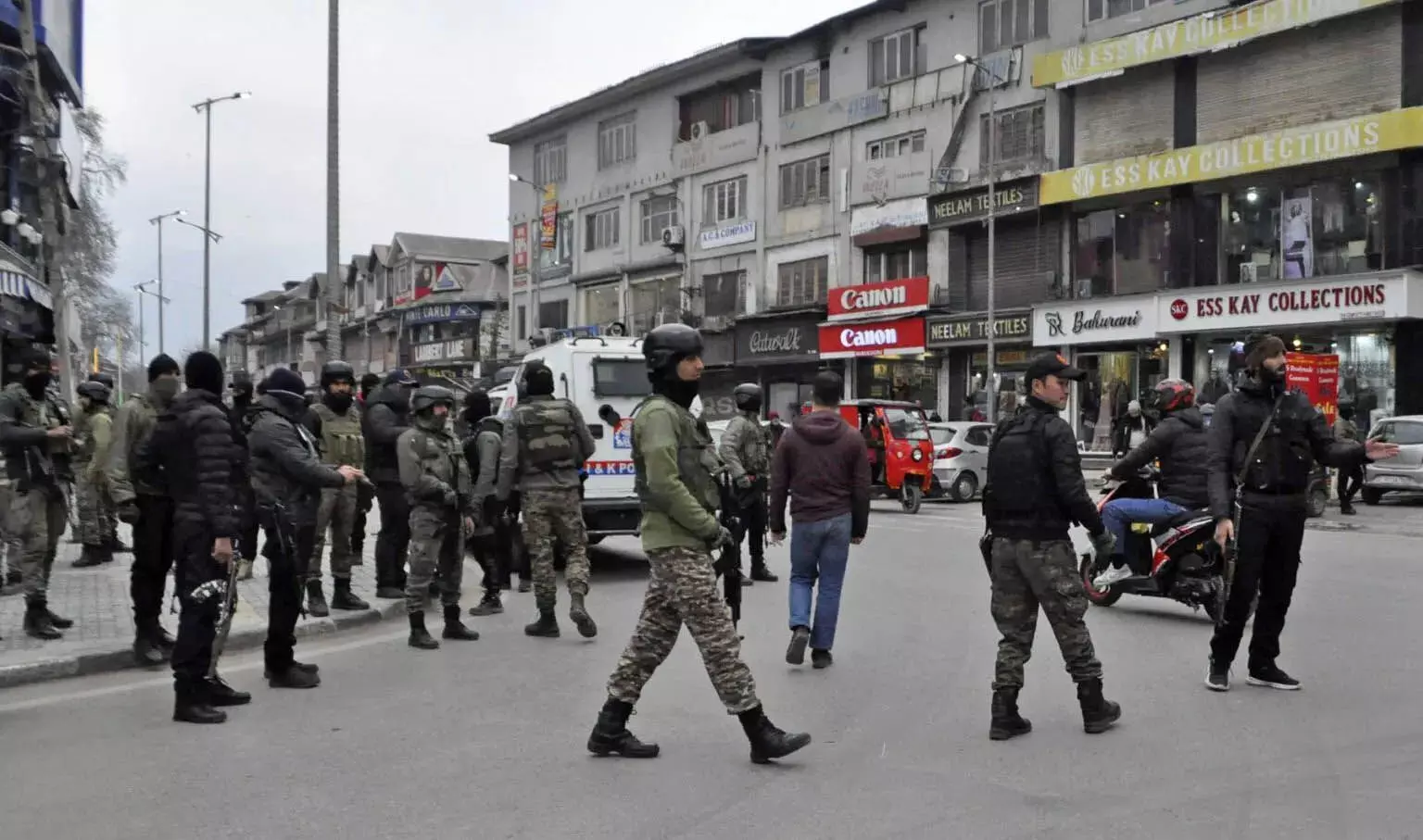 गणतंत्र दिवस से पहले Kashmir घाटी में बहुस्तरीय सुरक्षा व्यवस्था