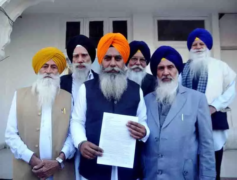 SGPC सदस्यों ने अकाल तख्त के आदेश का पालन न करने पर शिअद पर असंतोष जताया