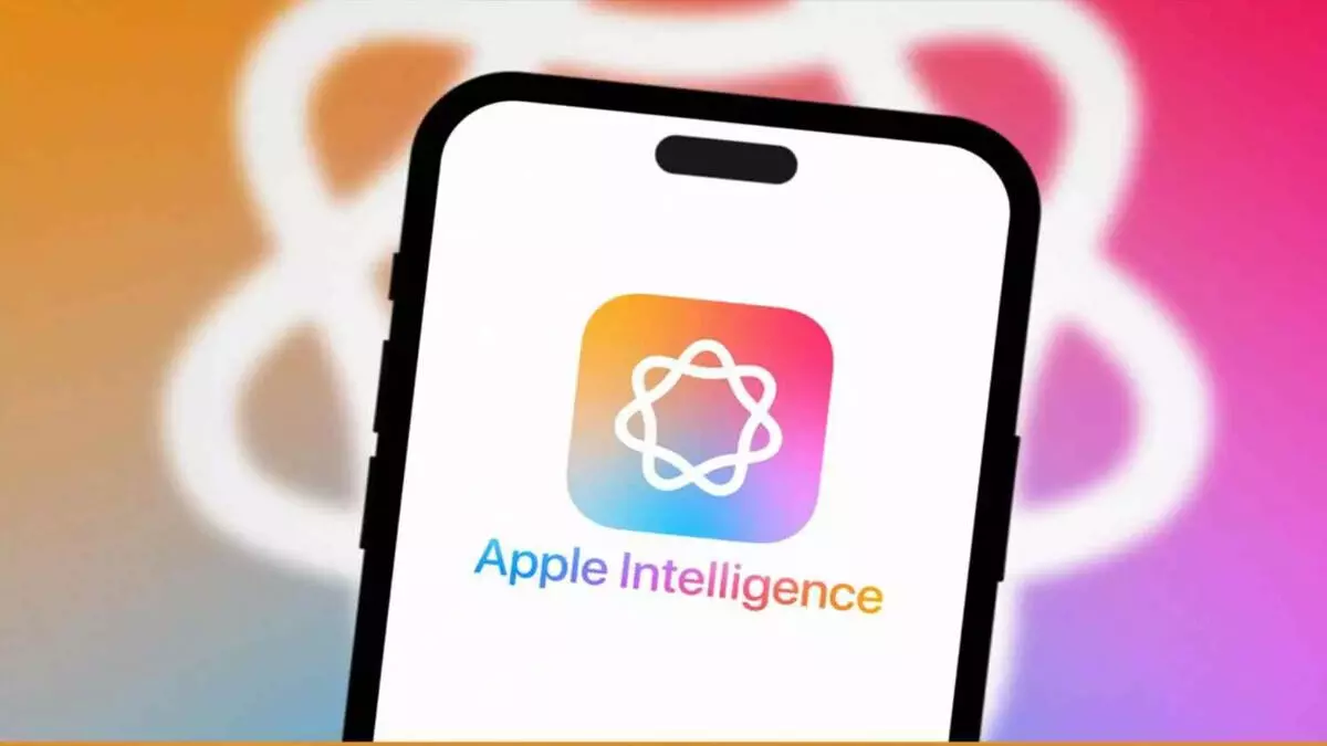 iOS 18.3 अपने आप Apple इंटेलिजेंस चालू कर देगा