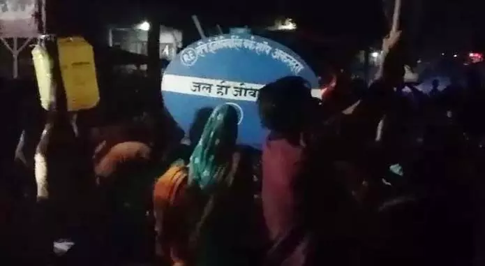 जांजगीर-चांपा में प्रशासन के हाथ-पांव फूले, 11 घंटे तक आवागमन प्रभावित रहा