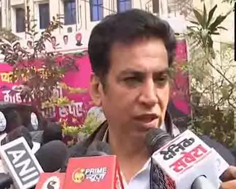 भाजपा की तरह सरकारी मशीनरी का दुरुपयोग कोई नहीं करता: Delhi कांग्रेस अध्यक्ष देवेंद्र यादव भाजपा की तरह सरकारी मशीनरी का दुरुपयोग कोई नहीं करता: Delhi कांग्रेस अध्यक्ष देवेंद्र यादव