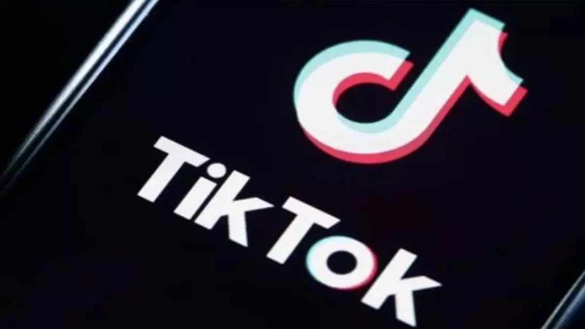 यू.एस. प्रतिबंध के बाद, TikTok प्रीइंस्टॉल्ड वाले iPhone eBay पर $10K से $50K में बिक रहे