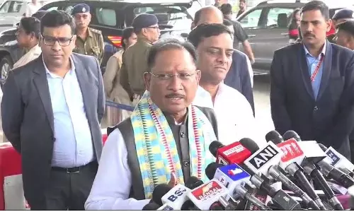 छत्तीसगढ़ इन्वेस्टर कनेक्ट, CM विष्णुदेव साय आज शाम मुंबई जाएंगे, जुटेंगे शीर्ष उद्योगपति छत्तीसगढ़ इन्वेस्टर कनेक्ट, CM विष्णुदेव साय आज शाम मुंबई जाएंगे, जुटेंगे शीर्ष उद्योगपति