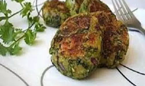 Recipe: सर्दियों में बनाएं स्पेशल पालक कबाब