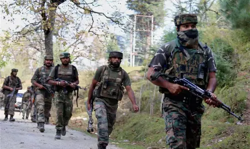 ओडिशा के मुख्यमंत्री ने SOG जवानों के लिए विशेष जोखिम भत्ता बढ़ाकर 25,000 रुपये किया ओडिशा के मुख्यमंत्री ने SOG जवानों के लिए विशेष जोखिम भत्ता बढ़ाकर 25,000 रुपये किया