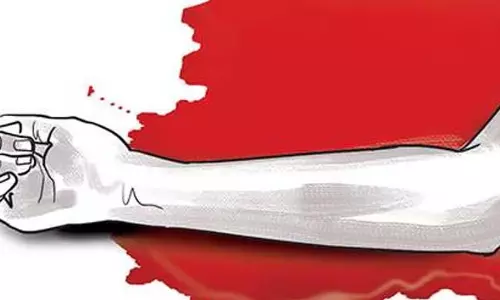 Odisha में 48 घंटे में दूसरी हत्या, मैसियंटाप जंगल में 65 वर्षीय व्यक्ति का शव मिला Odisha में 48 घंटे में दूसरी हत्या, मैसियंटाप जंगल में 65 वर्षीय व्यक्ति का शव मिला