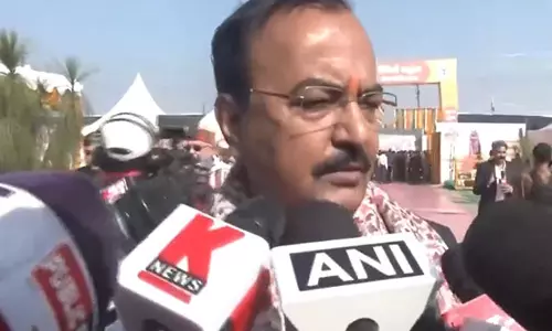 UP उपमुख्यमंत्री मौर्य ने कहा- महाकुंभ में कैबिनेट की बैठक में महत्वपूर्ण निर्णय लिए जाएंगे UP उपमुख्यमंत्री मौर्य ने कहा- महाकुंभ में कैबिनेट की बैठक में महत्वपूर्ण निर्णय लिए जाएंगे
