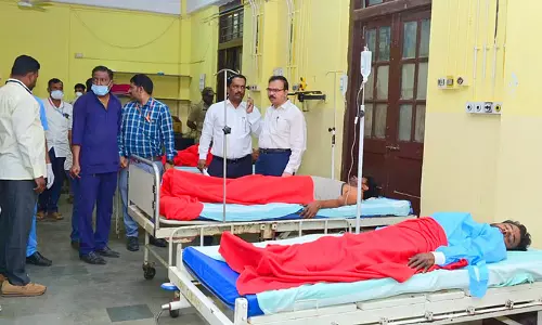 Karnataka: हुबली केआईएमएस में घायलों के इलाज के लिए कोई डॉक्टर नही