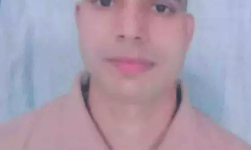 Himachal: परिवार ने बेटे के पार्थिव शरीर को वापस लाने के लिए सरकार से मदद की गुहार लगाई Himachal: परिवार ने बेटे के पार्थिव शरीर को वापस लाने के लिए सरकार से मदद की गुहार लगाई