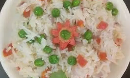 Recipe: झटपट ऐसे बनाएं स्वादिष्ट गाजर मटर पुलाव