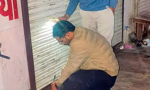 Haryana :  डबवाली पुलिस ने मेडिकल स्टोर पर छापा मारा