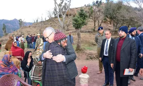 मुख्यमंत्री ने Badhal गांव में मृतकों के परिवारों को सहायता प्रदान की