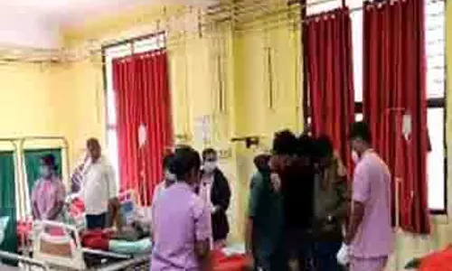 Karnataka दुर्घटना में एक घायल की मौत के बाद मृतकों की संख्या 11 हुई Karnataka दुर्घटना में एक घायल की मौत के बाद मृतकों की संख्या 11 हुई