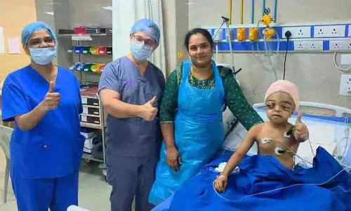 NIMS में 7 वर्षीय बच्चे की जीवनरक्षक चेहरे की पुनर्निर्माण सर्जरी की गई NIMS में 7 वर्षीय बच्चे की जीवनरक्षक चेहरे की पुनर्निर्माण सर्जरी की गई