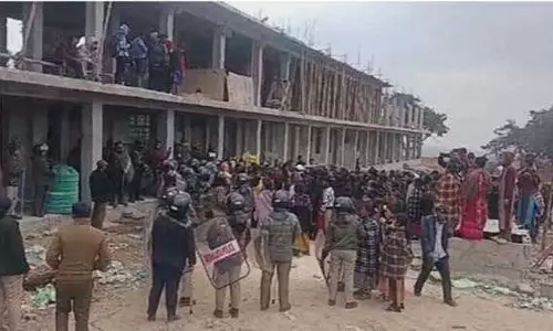 Meghalaya के एक गांव में पुलिस के साथ झड़प के बाद कर्फ्यू लगा दिया