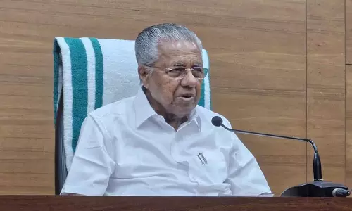 Kerala :  चाटुकारों और उनके गीतों से सावधान रहें पिनाराई ने कहा