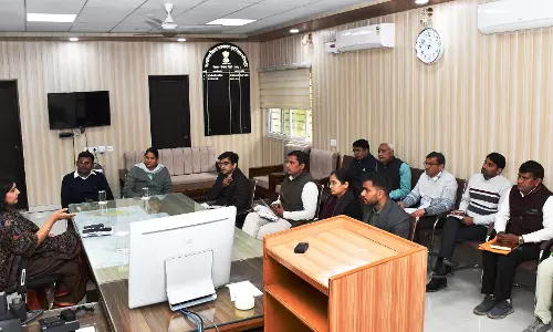 Madhupur: जिला कलेक्टर ने गंगापुर में ब्लॉक स्तरीय अधिकारियों की ली बैठक Madhupur: जिला कलेक्टर ने गंगापुर में ब्लॉक स्तरीय अधिकारियों की ली बैठक
