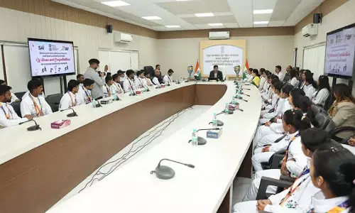 Sports Minister मनसुख मंडाविया ने खो-खो विश्व कप विजेता टीमों को सम्मानित किया Sports Minister मनसुख मंडाविया ने खो-खो विश्व कप विजेता टीमों को सम्मानित किया